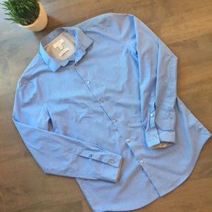 Men’s Calvin Klein dress shirt